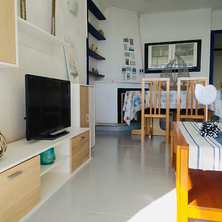Apartamento Palmeras La Pineda Εξωτερικό φωτογραφία